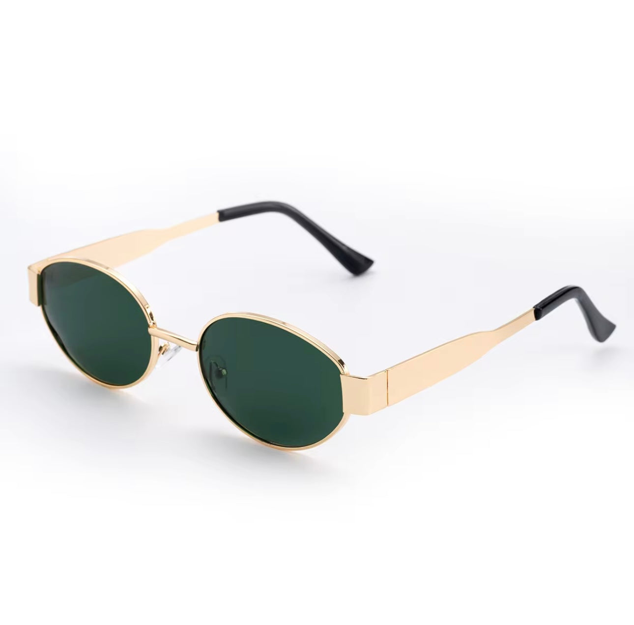 Trendy Oval shape Metal Premium sunglasses 🕶️ A024